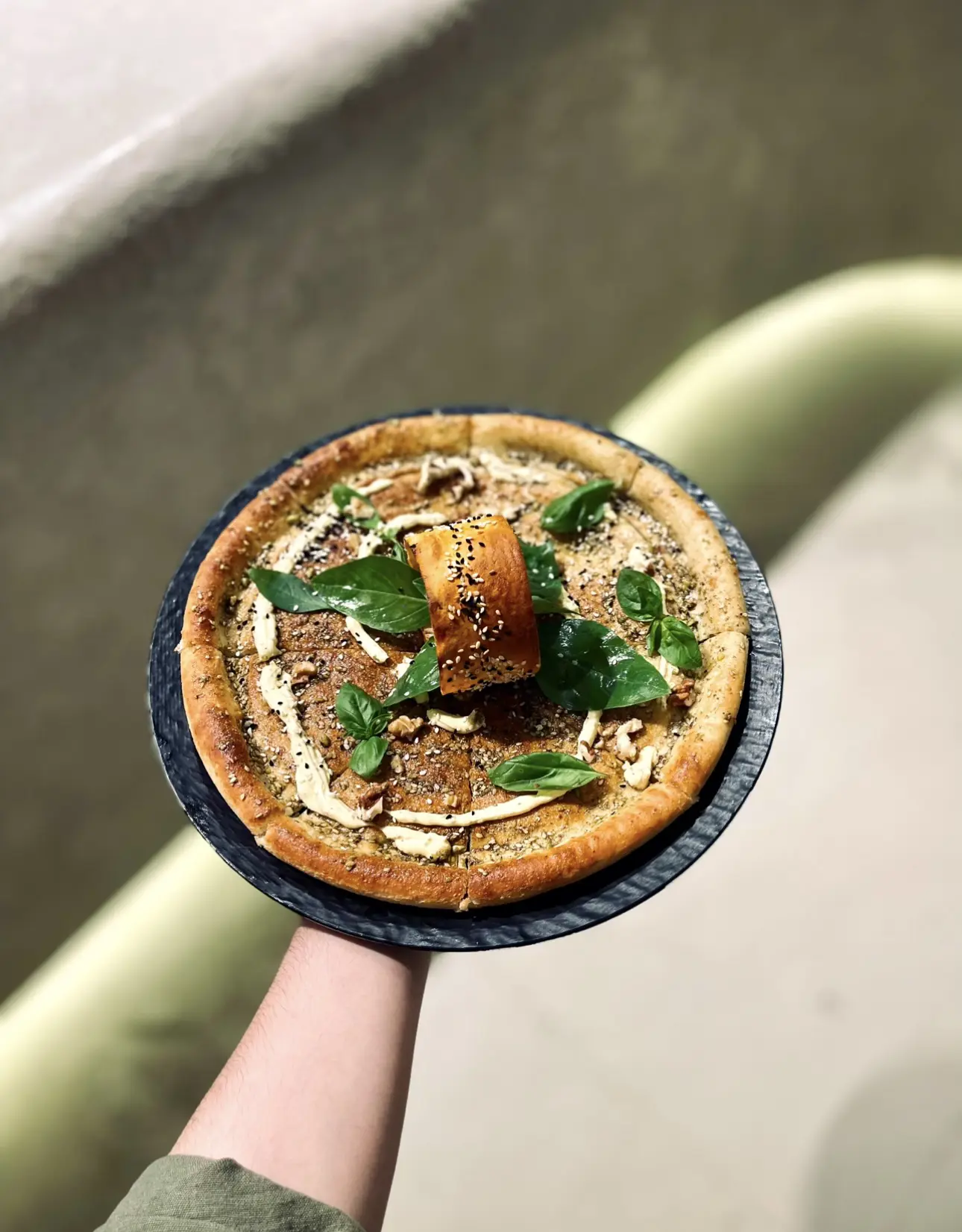 مناقیش پنیر زعتر